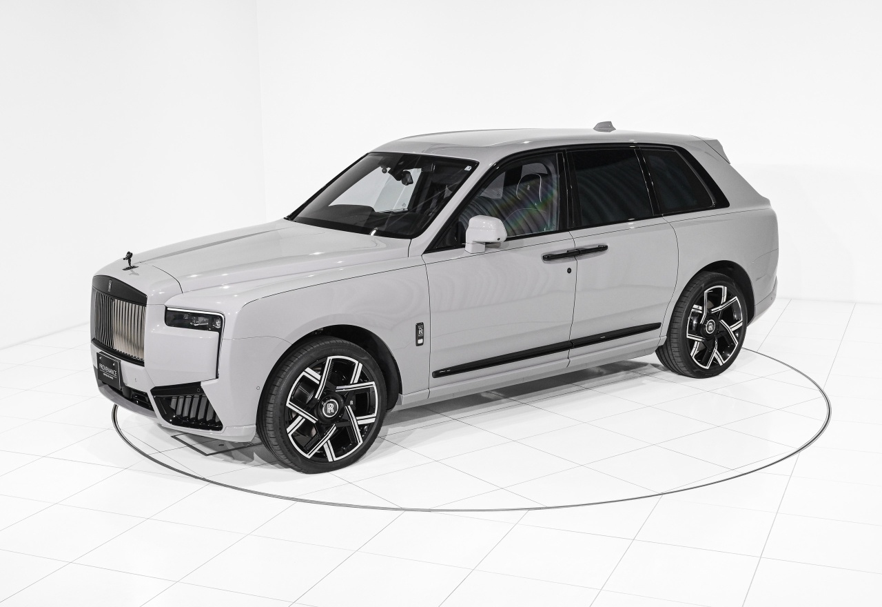 Rolls-Royce BLACK BADGE CULLINAN Series2 - image 1