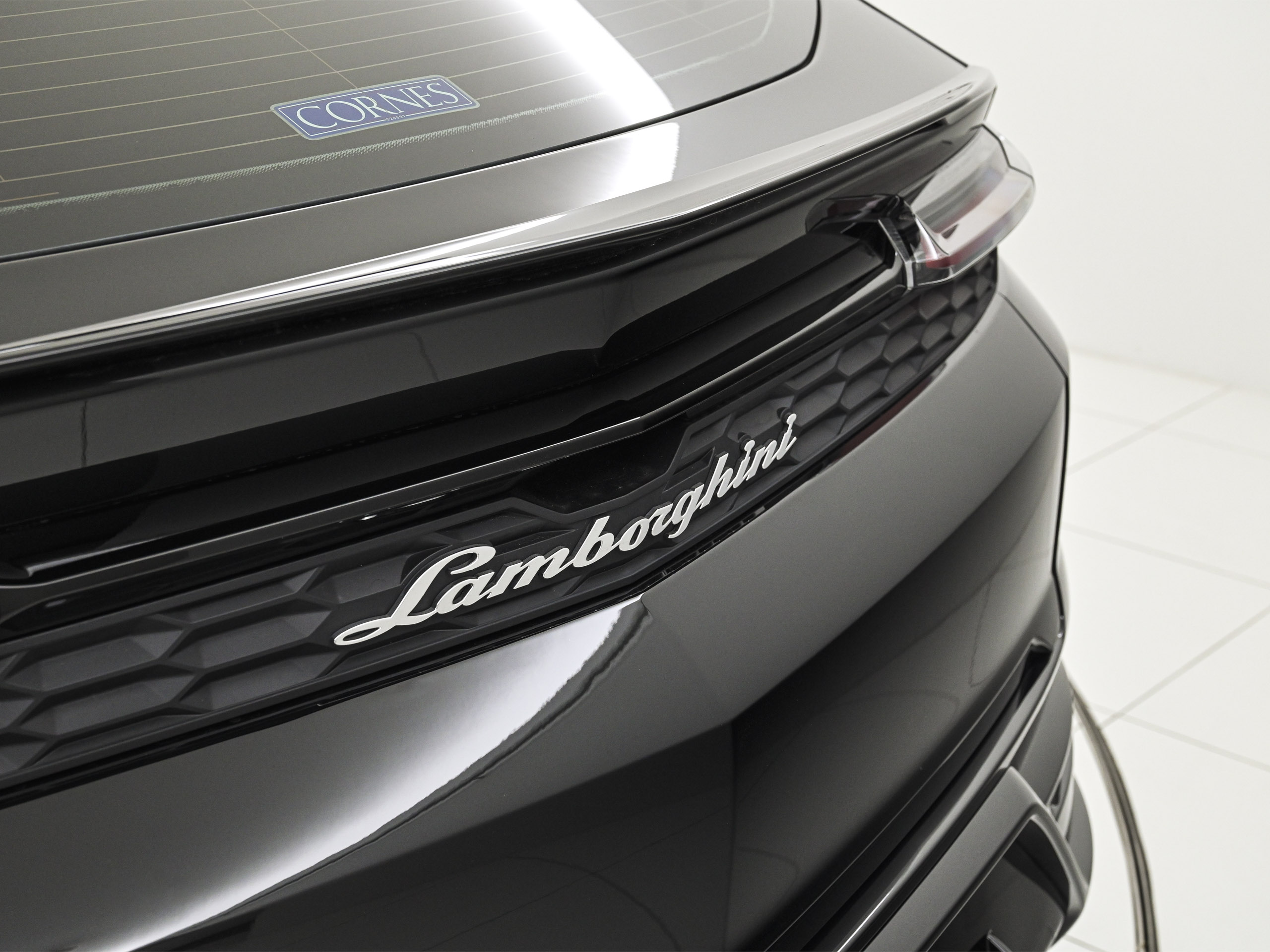 Lamborghini Urus SE - image 38