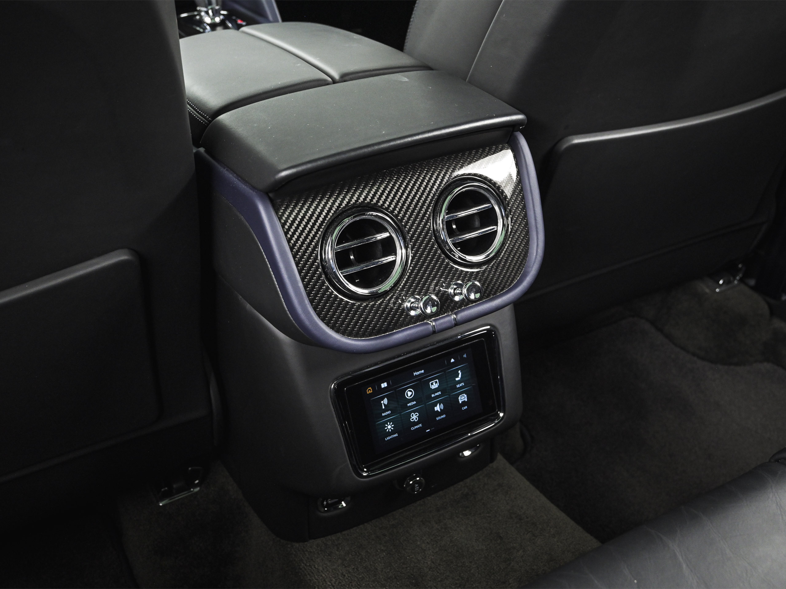 宾利 Bentayga S - 图片 18