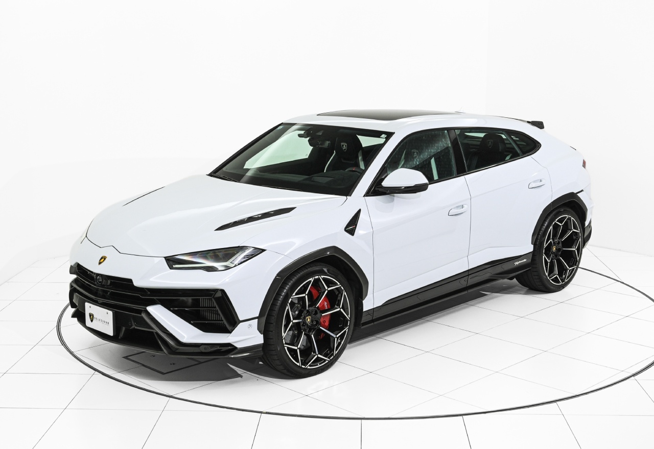 Lamborghini Urus Performante - image 1