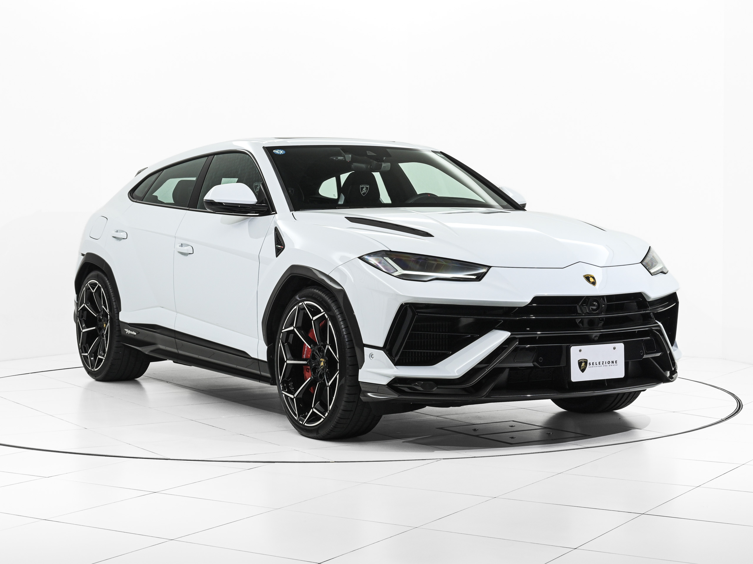 Lamborghini Urus Performante - image 3