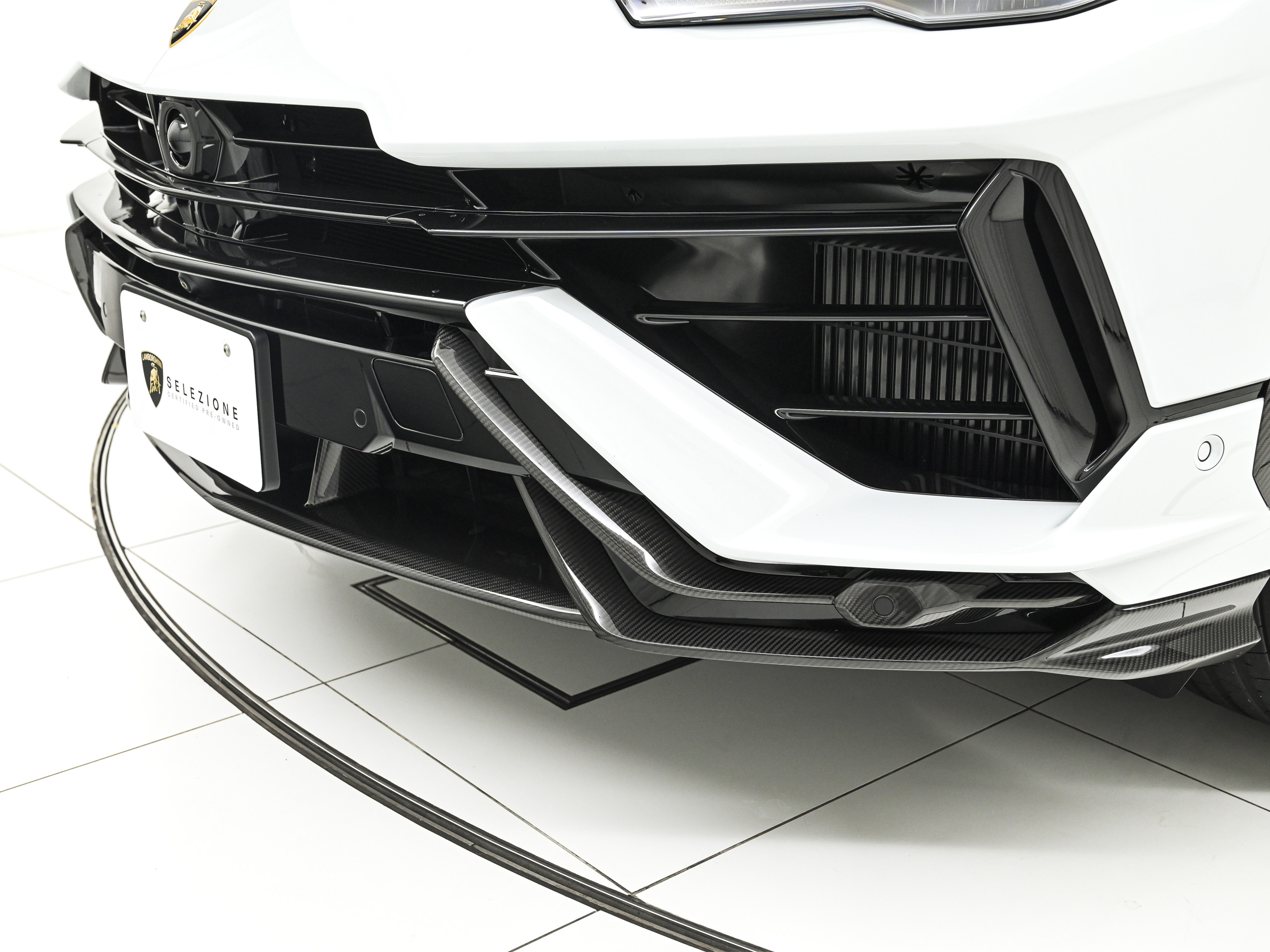 Lamborghini Urus Performante - image 34