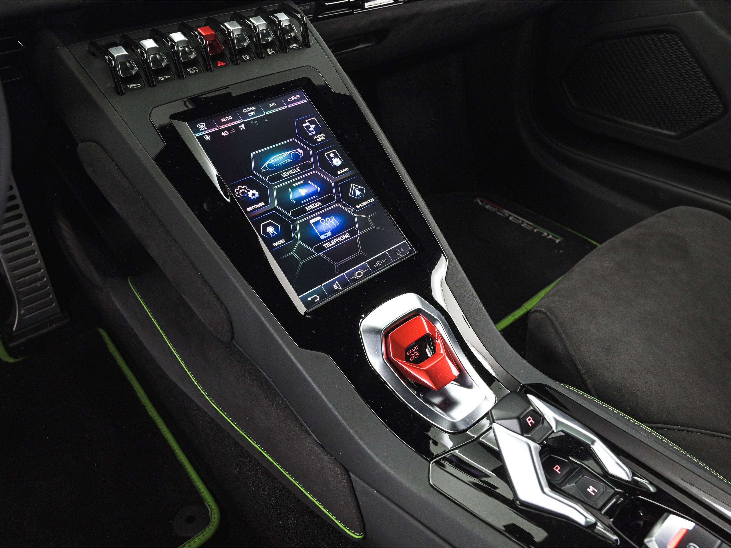 Lamborghini Huracan EVO Coupe - image 22