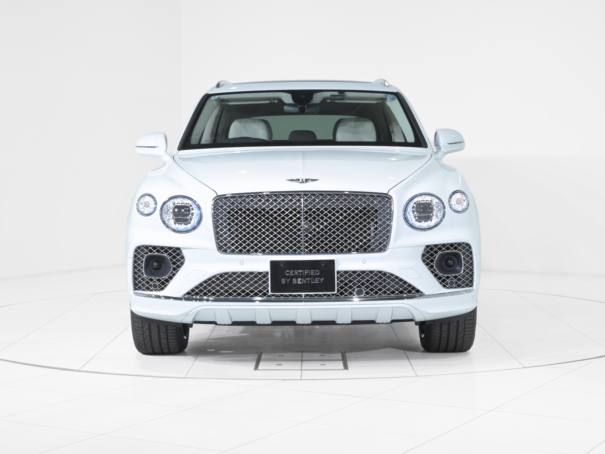 Bentley Bentayga Azure - image 5