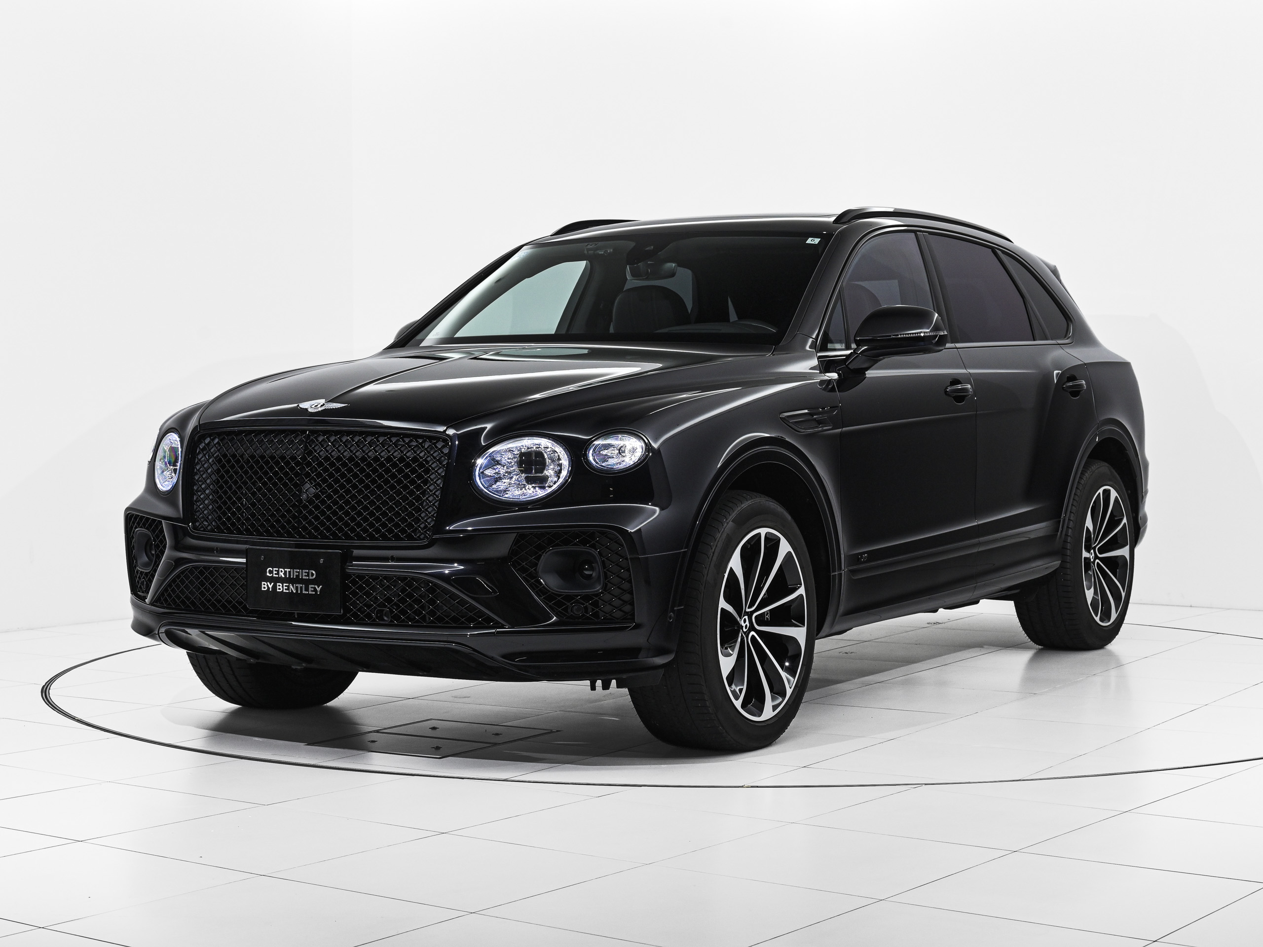 宾利 Bentayga V8 - 图片 2