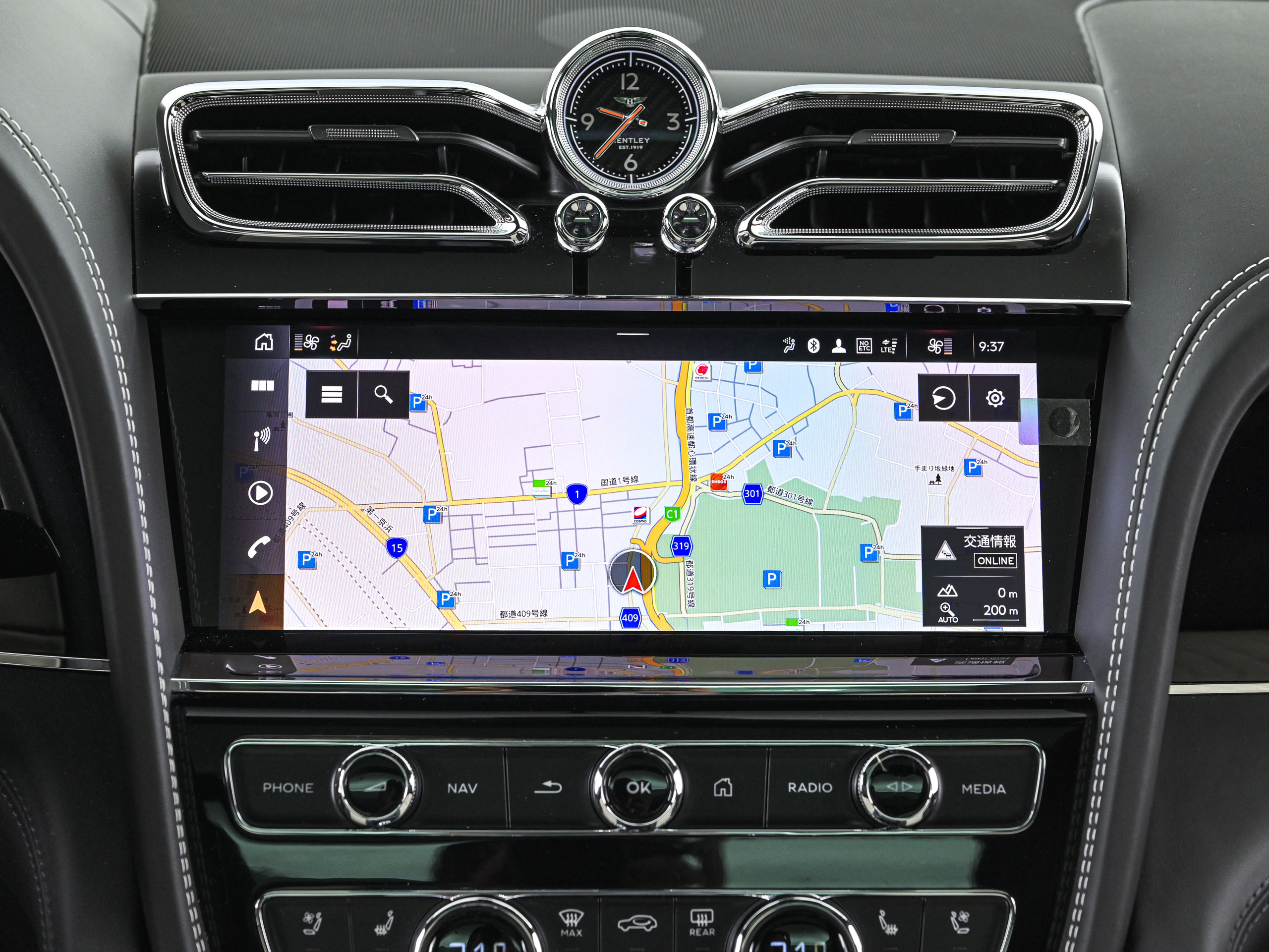 宾利 Bentayga V8 - 图片 12