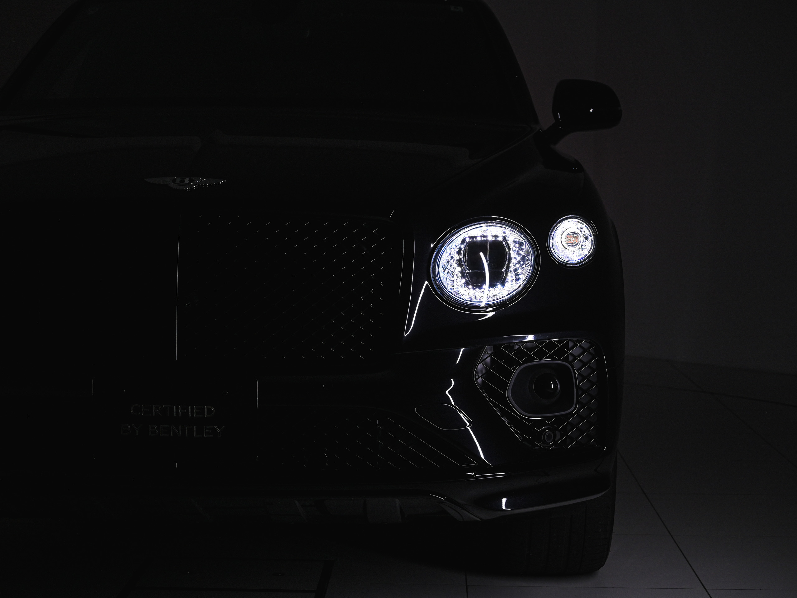 宾利 Bentayga V8 - 图片 22