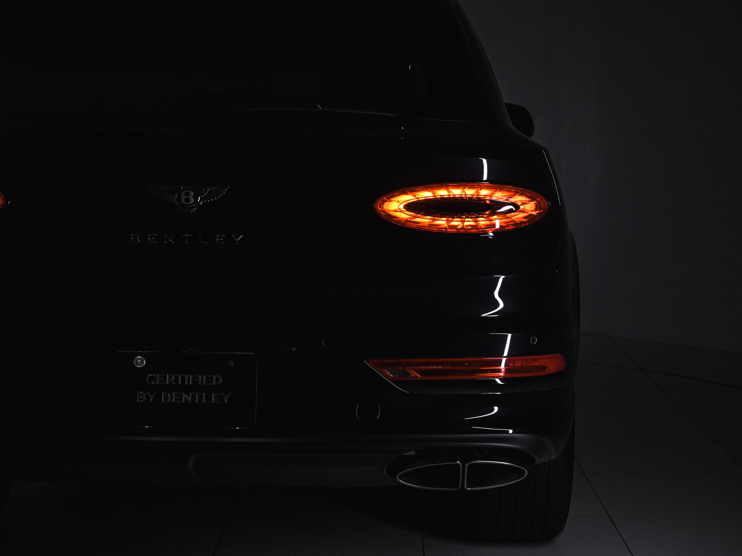宾利 Bentayga V8 - 图片 23