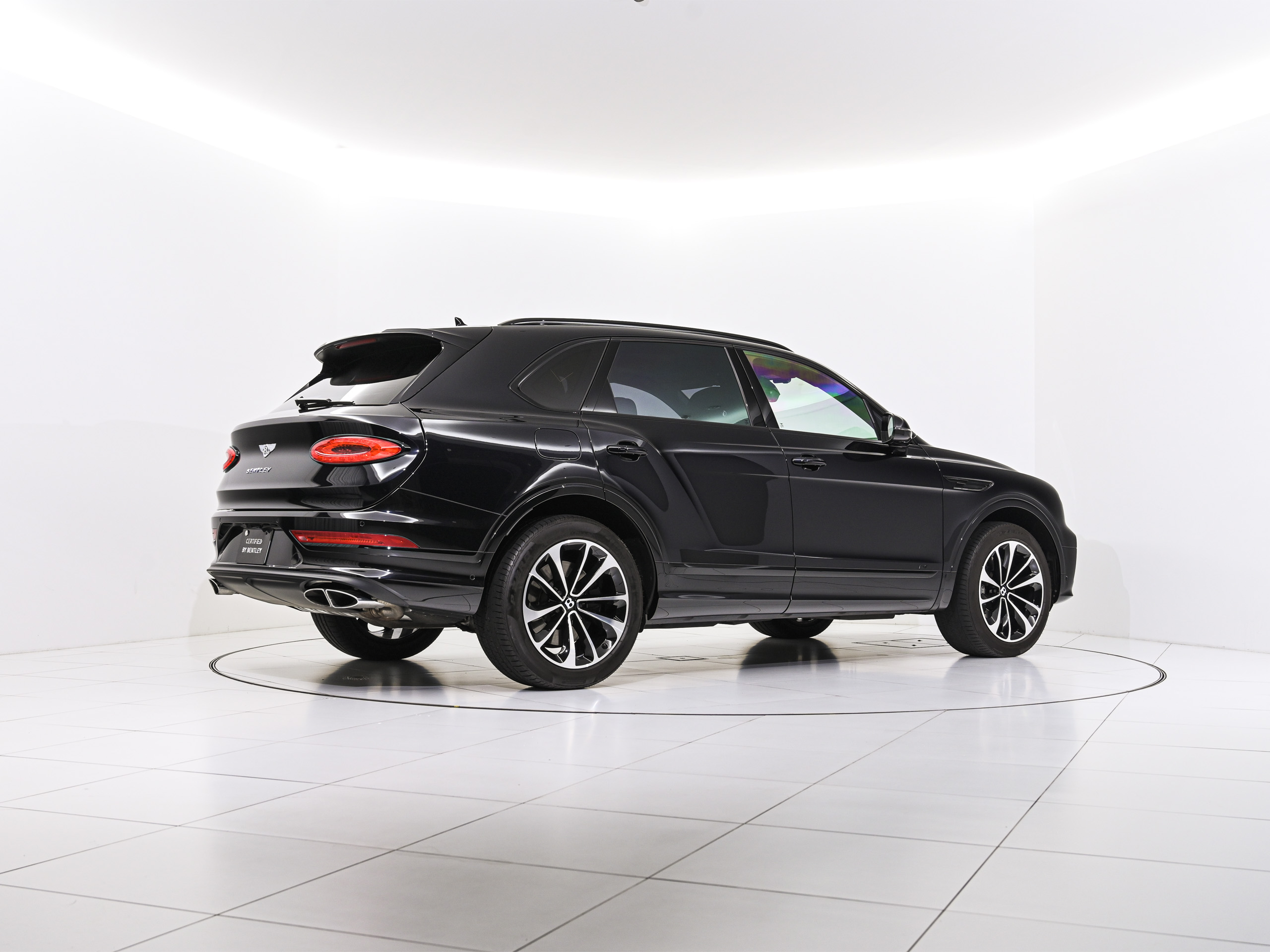 宾利 Bentayga V8 - 图片 33
