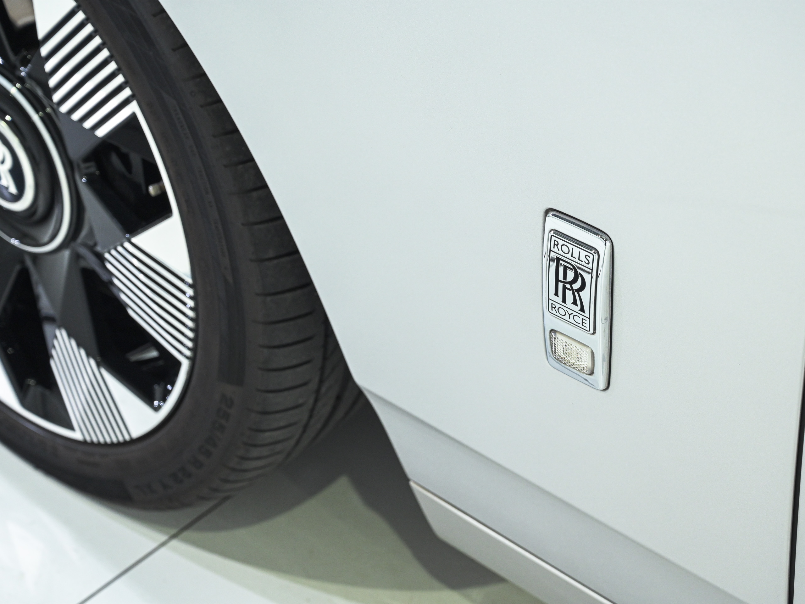 Rolls-Royce Phantom VIII - image 44