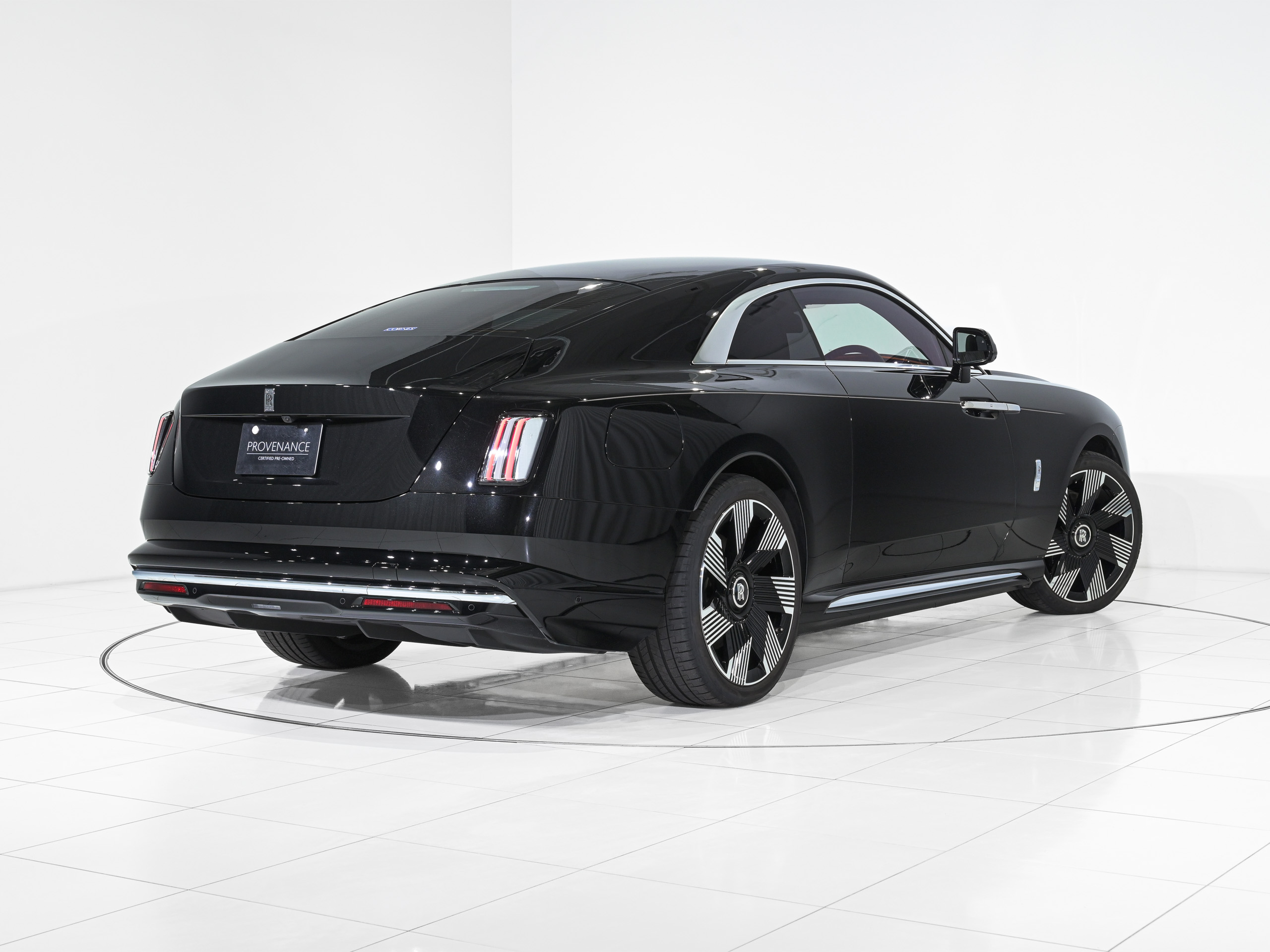 Rolls-Royce Spectre - image 6