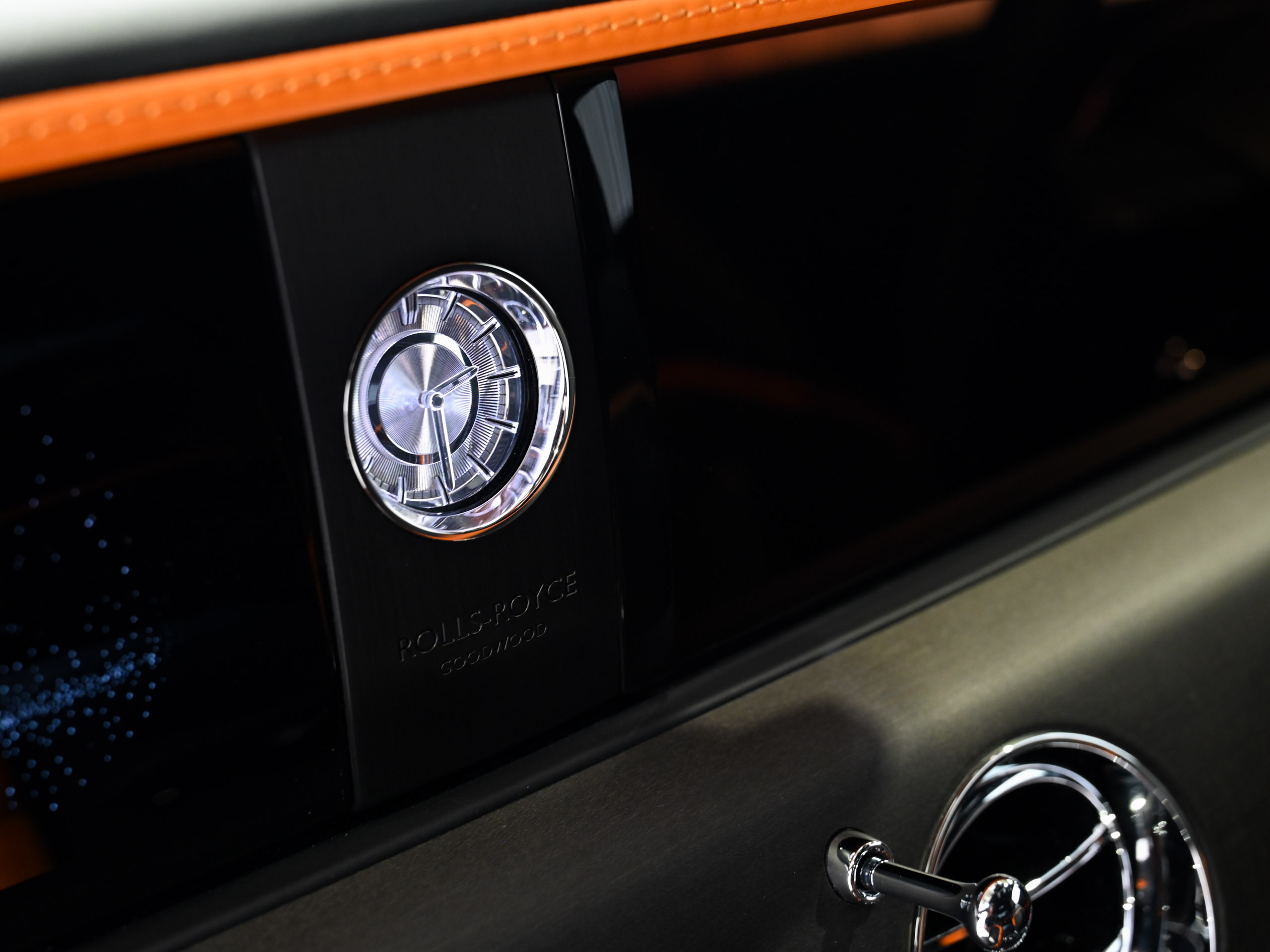 Rolls-Royce Spectre - image 45