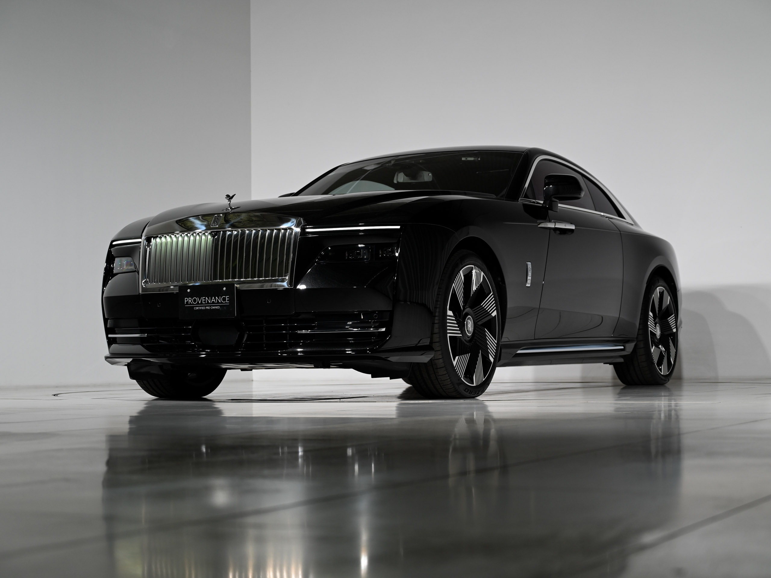 Rolls-Royce Spectre - image 53
