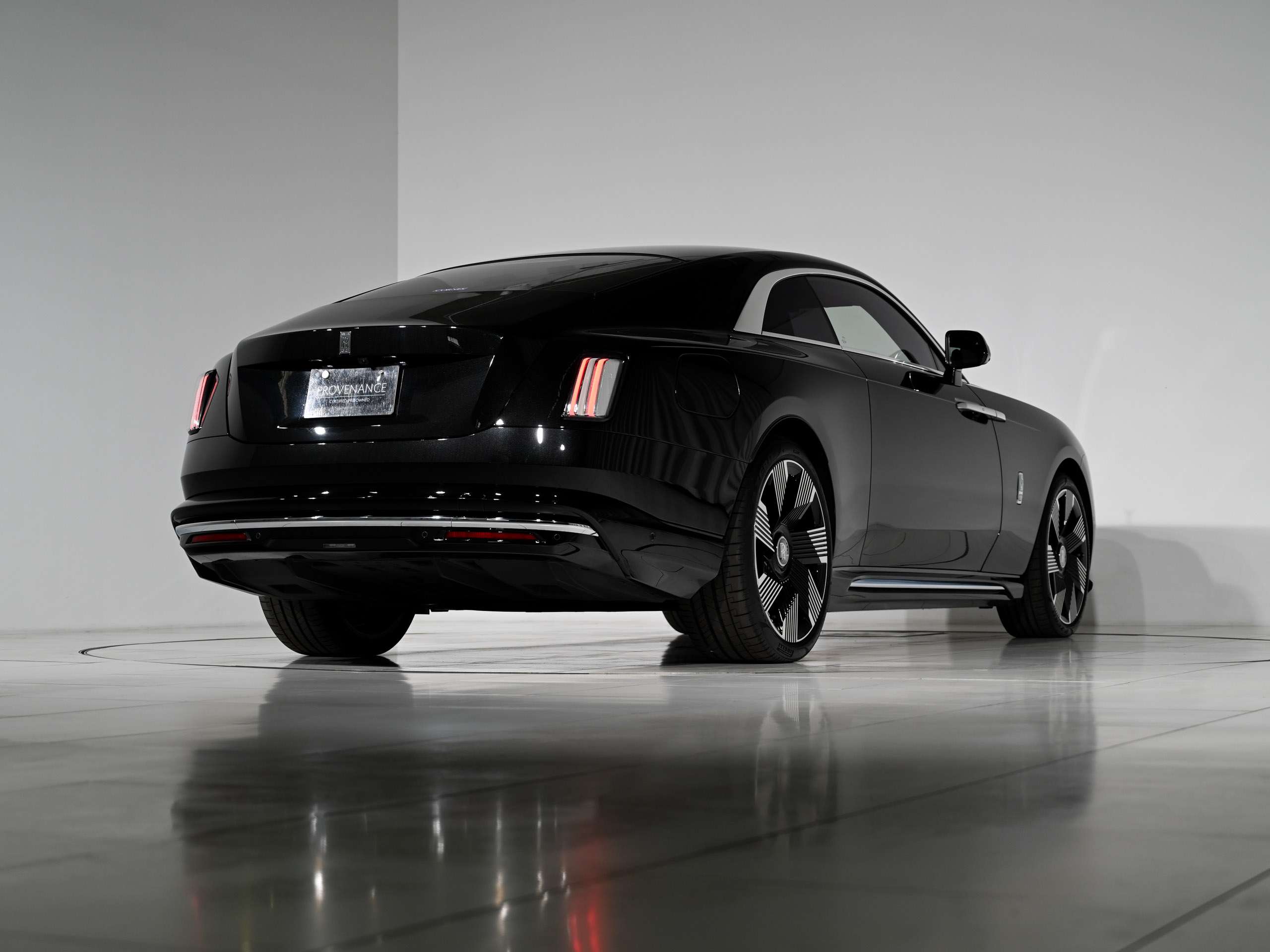 Rolls-Royce Spectre - image 54