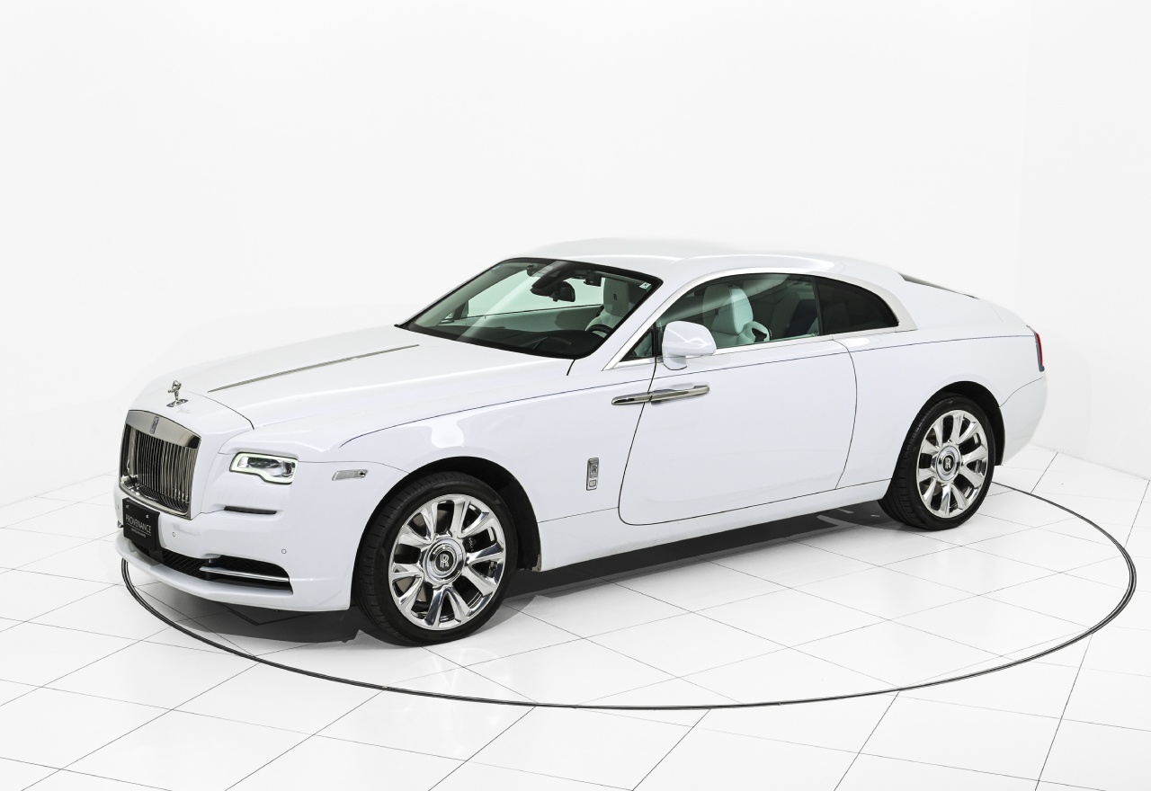 Rolls-Royce Wraith - image 1
