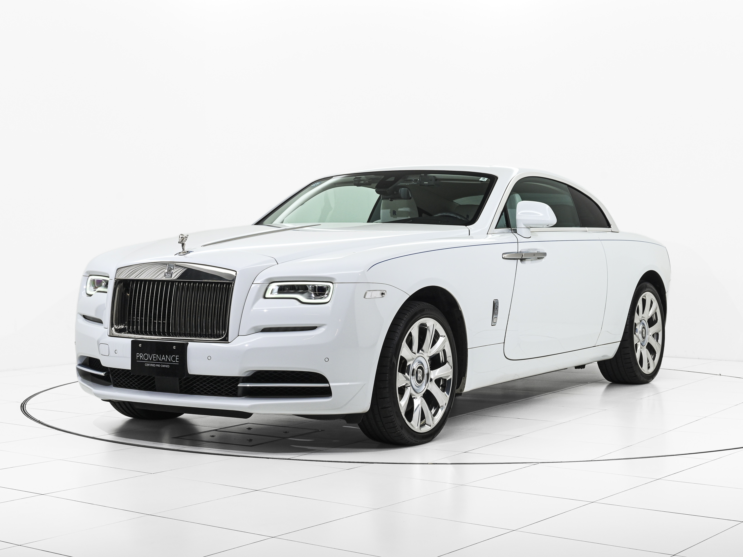Rolls-Royce Wraith - image 2