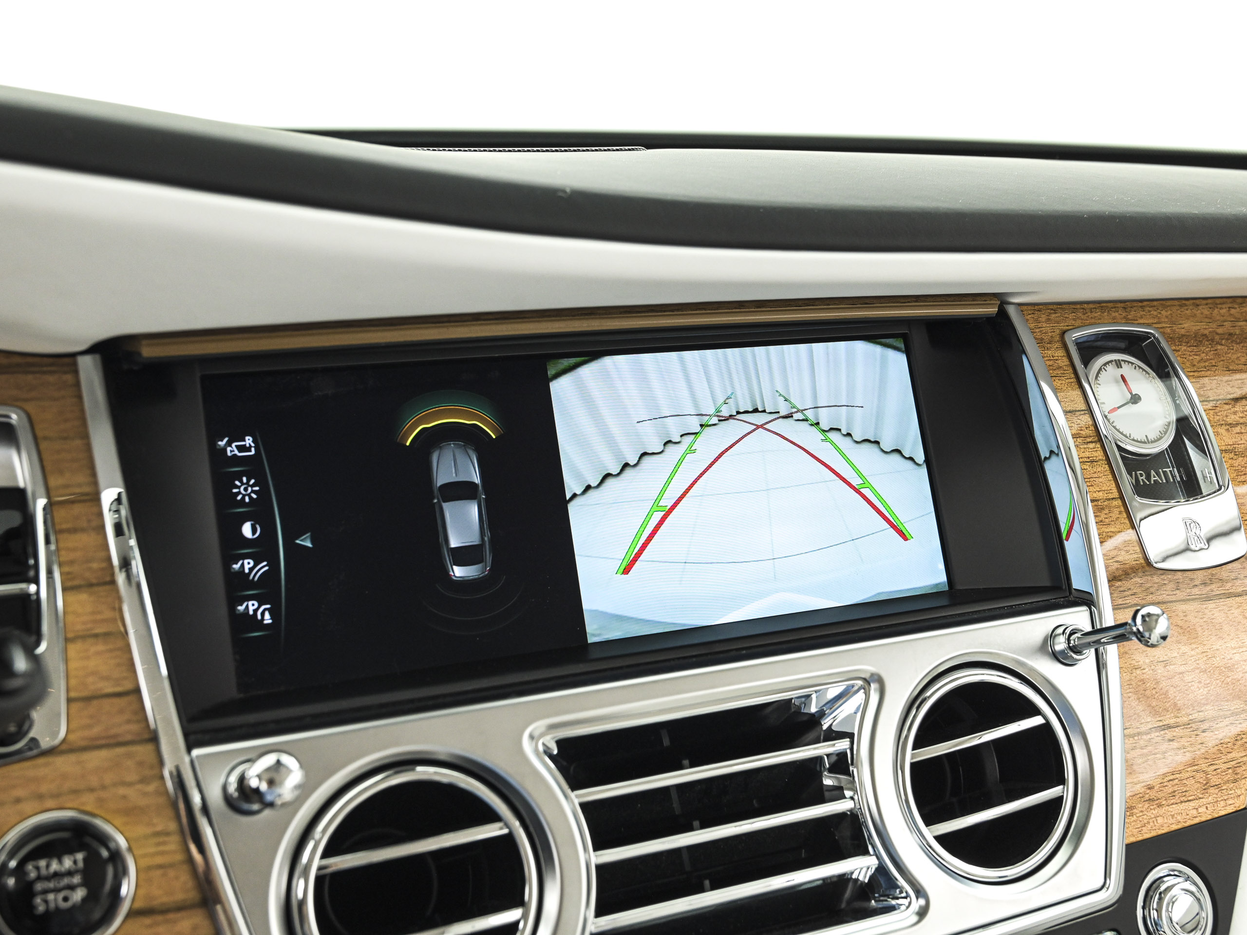 Rolls-Royce Wraith - image 32